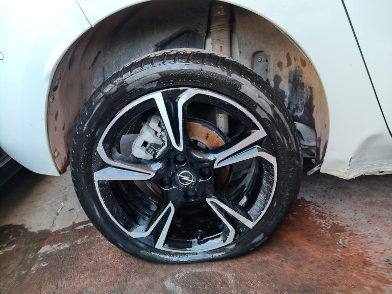 2020 - 2024 Opel Corsa F Çıkma Jant Adapazarı