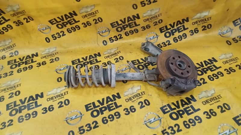1993 - 2000 Opel Corsa B Çıkma Sağ Taşıyıcı İzmir