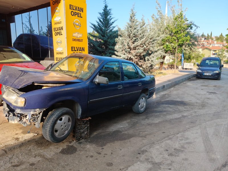 1991 - 1995 Opel Vectra A Çıkma Parça