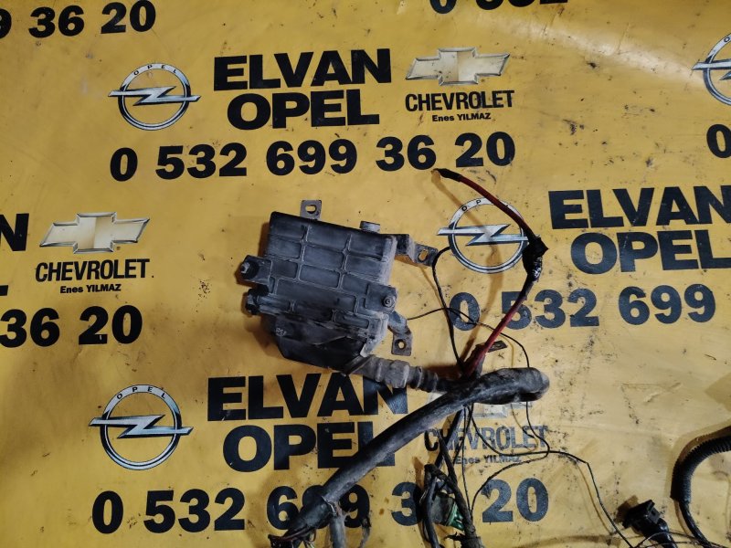 1991 - 1995 Opel Vectra A 1.8 8 V Çıkma Motor Beyni Ankara