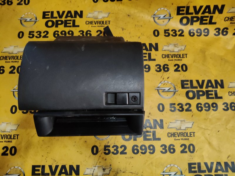 1991 - 1995 Opel Vectra A Çıkma Torpido Çorum