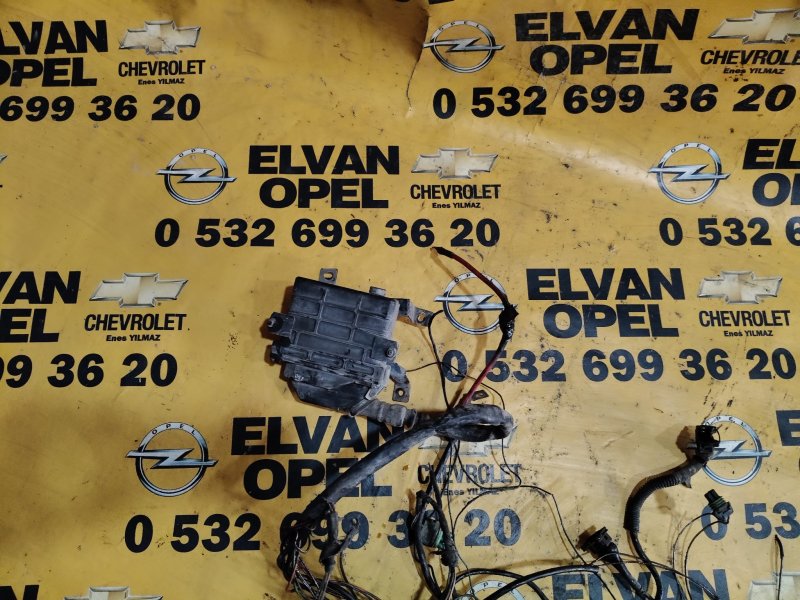 1991 - 1996 Opel Vectra A 1.8 8 V Çıkma Motor Beyni Eskişehir