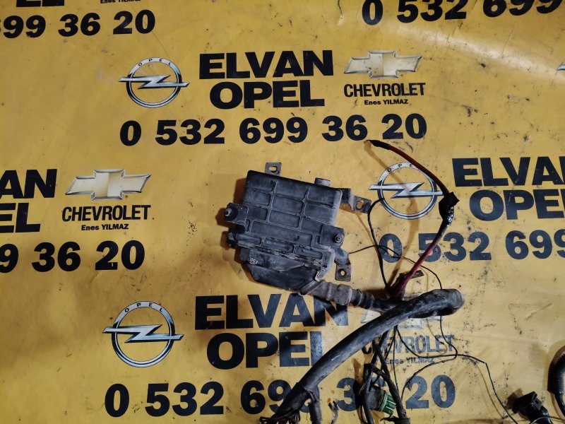 1991 - 1996 Opel Vectra A 1.8 8 V Çıkma Motor Beyni Antalya