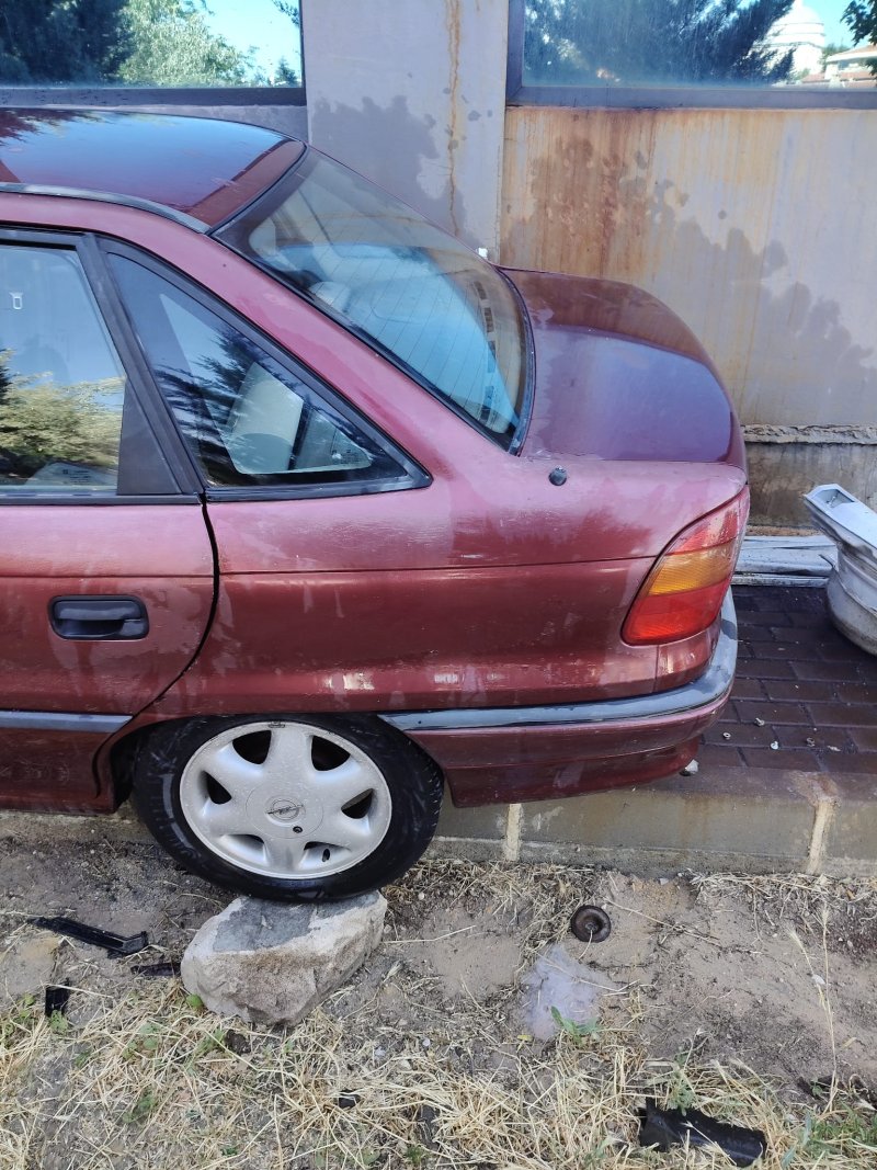 1991 - 2001 Opel Astra F Sedan Çıkma Sol Arka Çamurluk