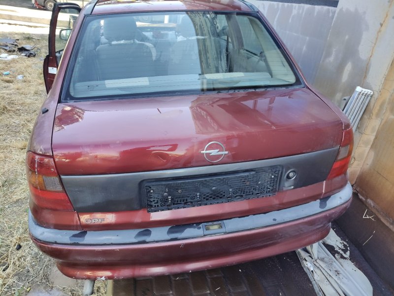 1991 - 2001 Opel Astra F Sedan Çıkma Bagaj Kapağı