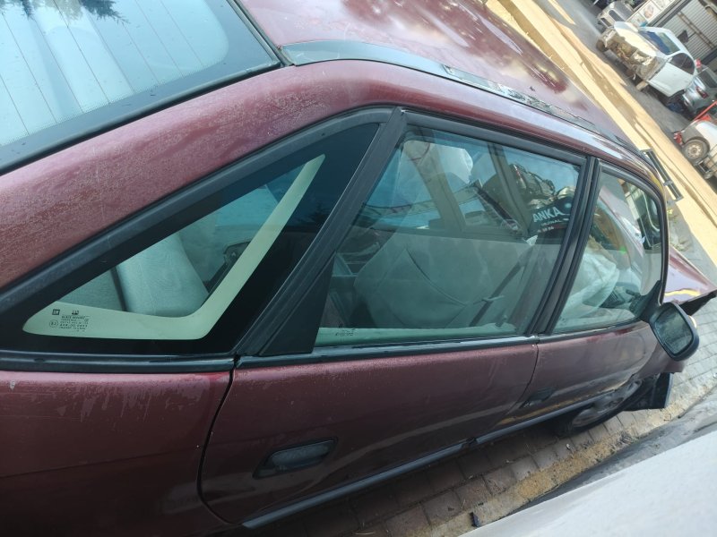 1991 - 2001 Opel Astra F Çıkma Sağ Ön -Sağ Arka Kapı