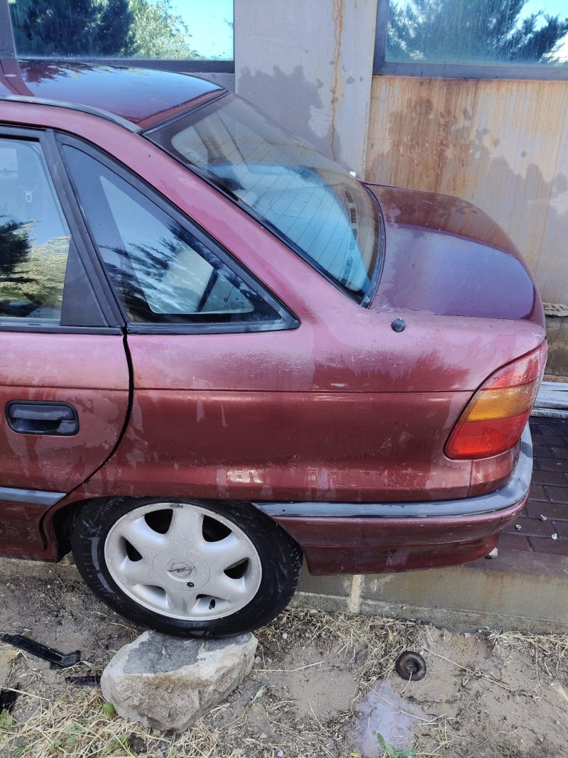 1991 - 2001 Opel Astra F Sedan Çıkma Sol Arka Çamurluk