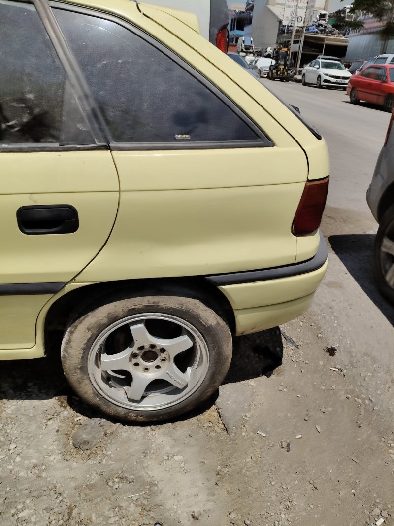 1994 - 2001 Opel Astra F  HB Çıkma Sol Arka Çamurluk