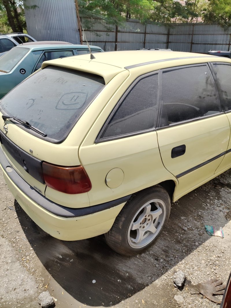 1992 - 2001 Opel Astra F HB Çıkma Sağ Arka Çamurluk