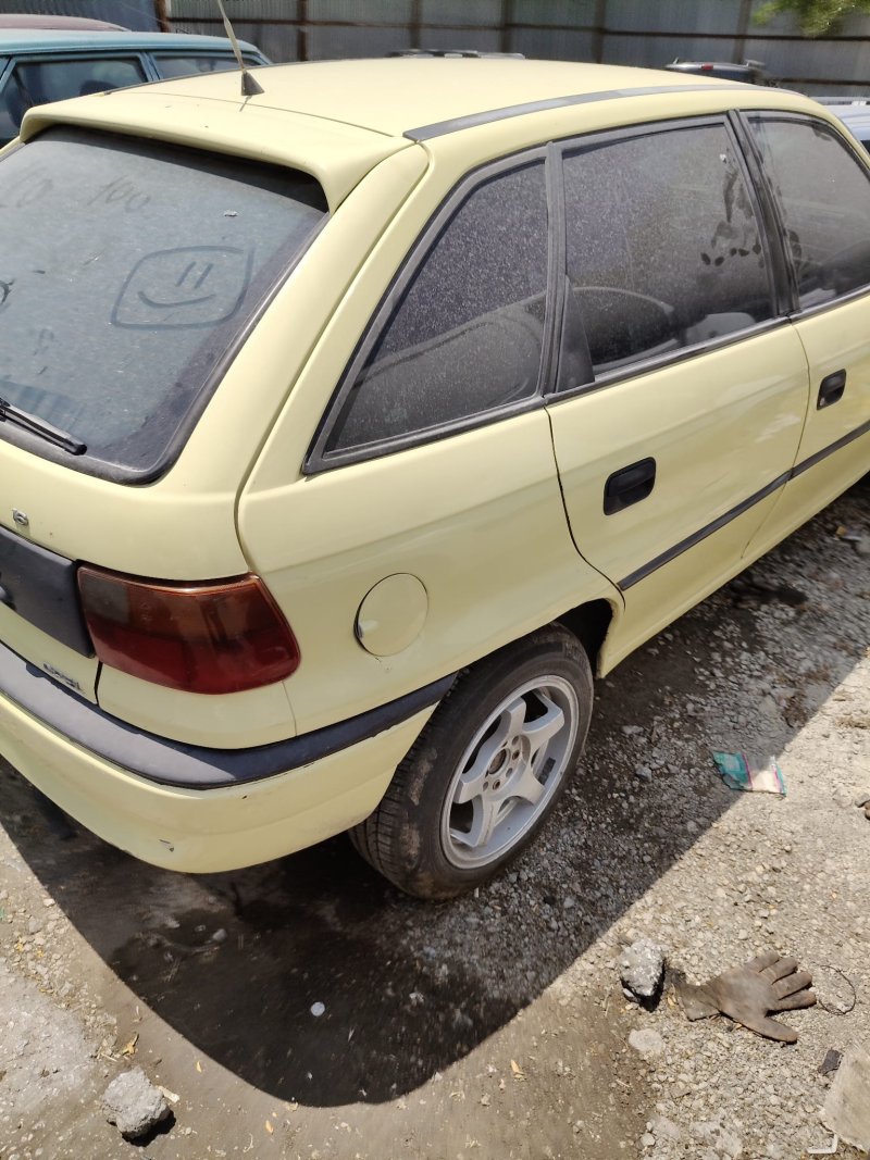 1991 - 2001 Opel Astra F Çıkma Sağ Arka Çamurluk