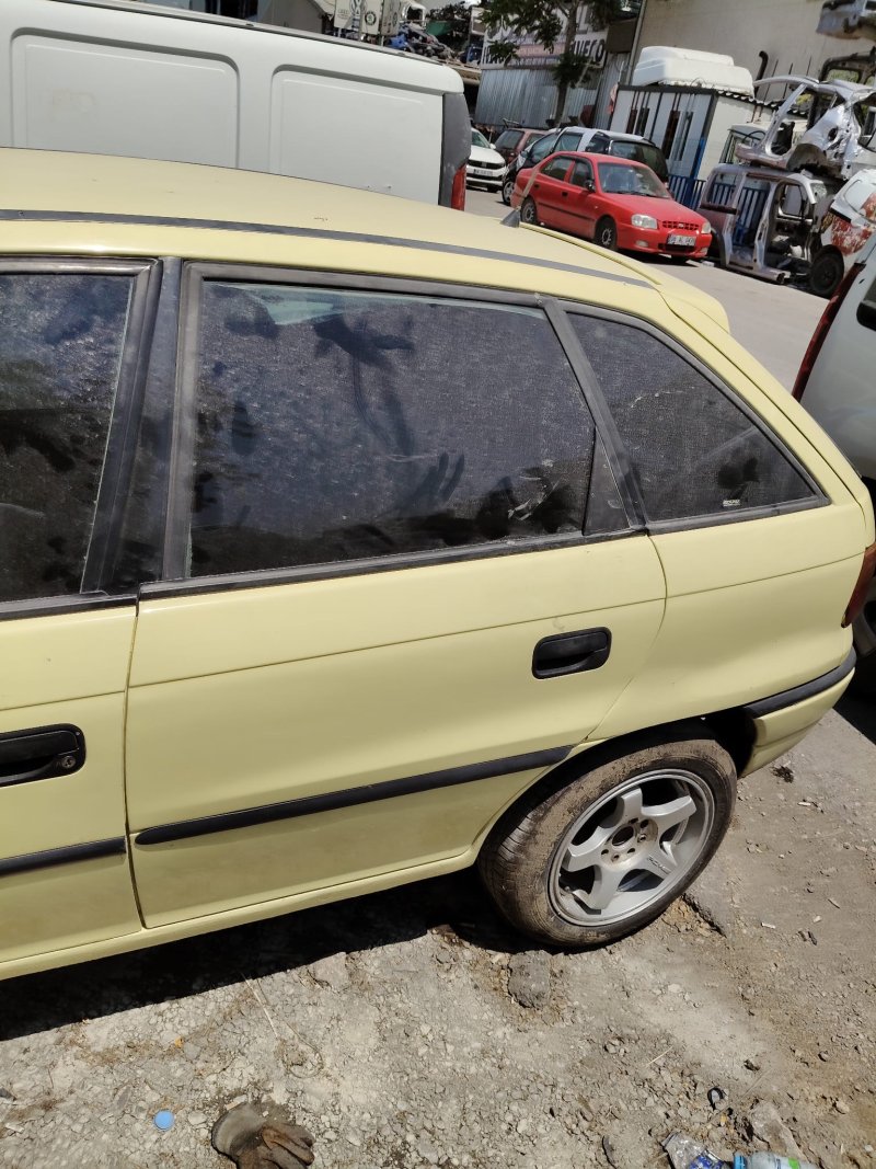 1991 - 2001 Opel Astra F Çıkma Sol Arka Kapı