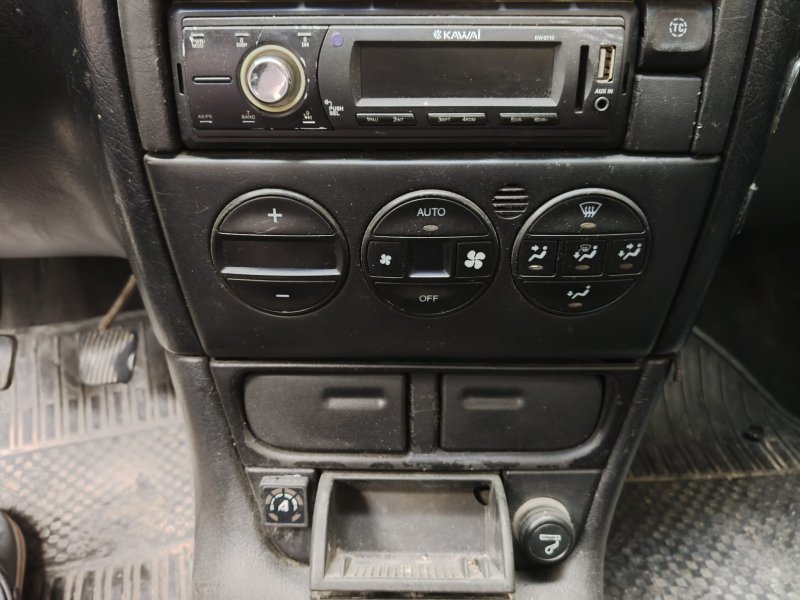 1996 - 1998 Opel Vectra B Çıkma Klima Paneli