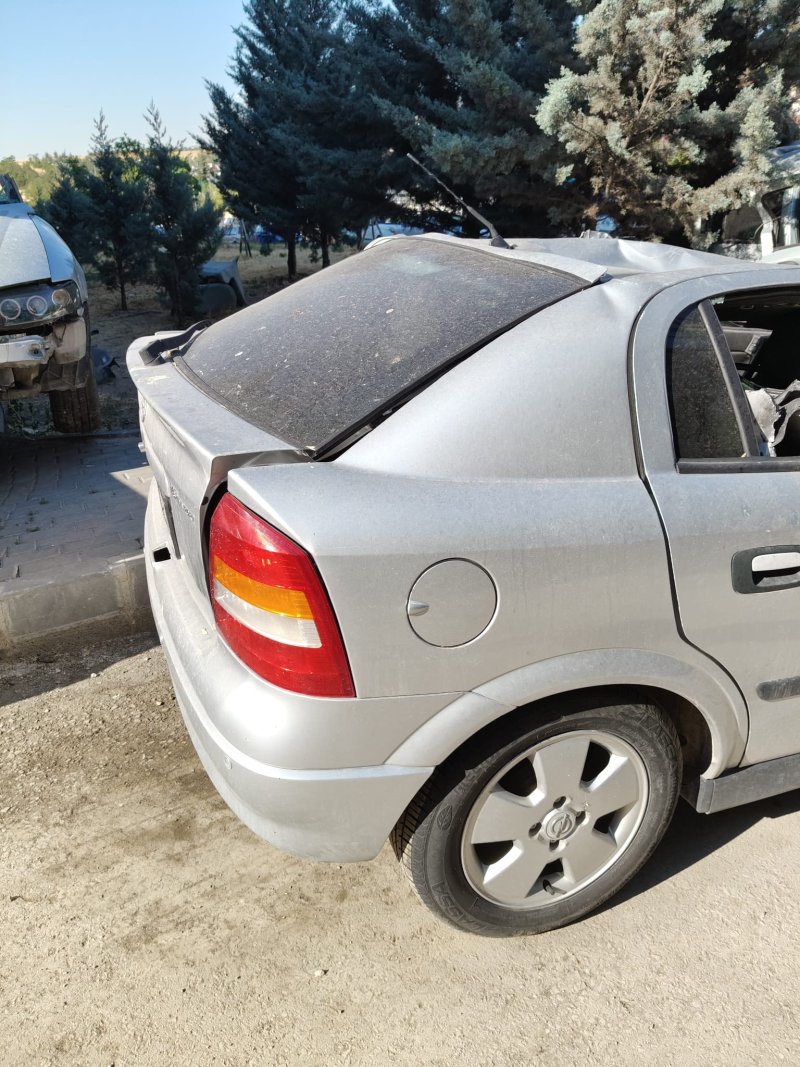 1998 - 2009 Opel Astra G HB Çıkma Sağ Arka Çamurluk 