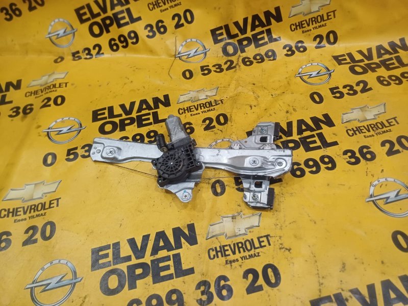 2011 - 2013 Chevrolet Aveo T300 Çıkma Sağ Arka Cam Krikosu Yozgat