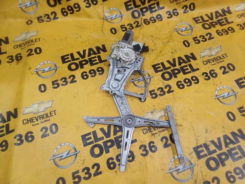 2011 - 2013 Chevrolet Aveo T300 Çıkma Sol Ön Cam Krikosu Kayseri