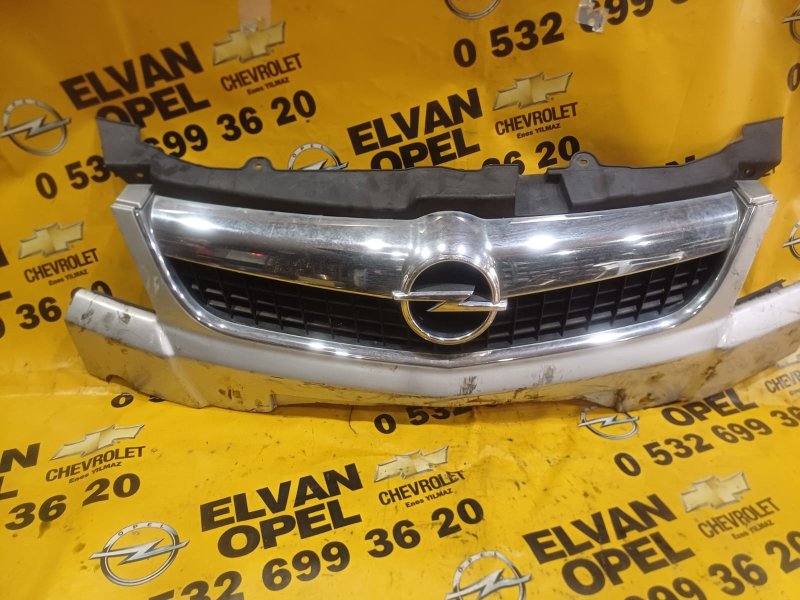 2006 - 2008 Opel Vectra C Makyajlı Çıkma Ön Panjur Bilecik