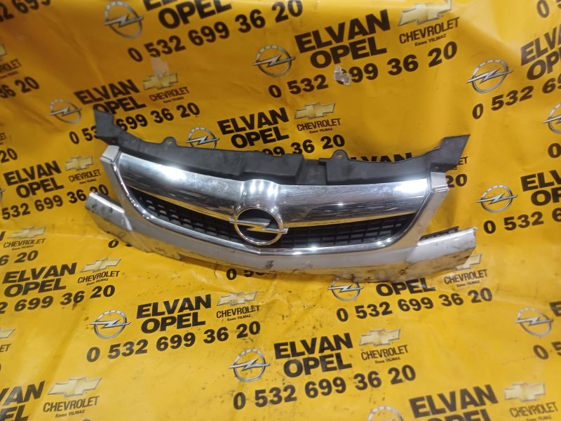 2006 - 2008 Opel Vectra C Çıkma Makyajlı Ön Panjur Bolu