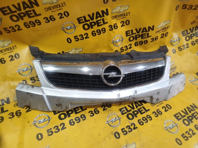 2006 - 2008 Opel Vectra C Çıkma Mkyajlı Ön Panjur İstanbul