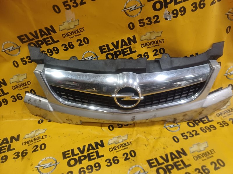 2006 - 2008 Opel Vectra C Çıkma Makyajlı Ön Panjur İzmir