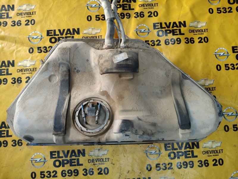 1996 - 2001 Opel Vectra B İçin Çıkma Benzin Deposu