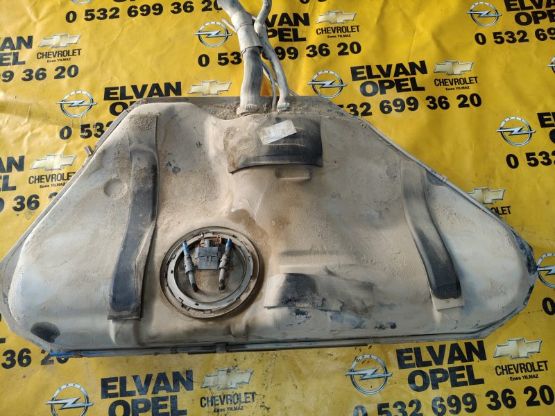 1996 - 2001 Opel Vectra B İçin Çıkma Orjinal Benzin Deposu