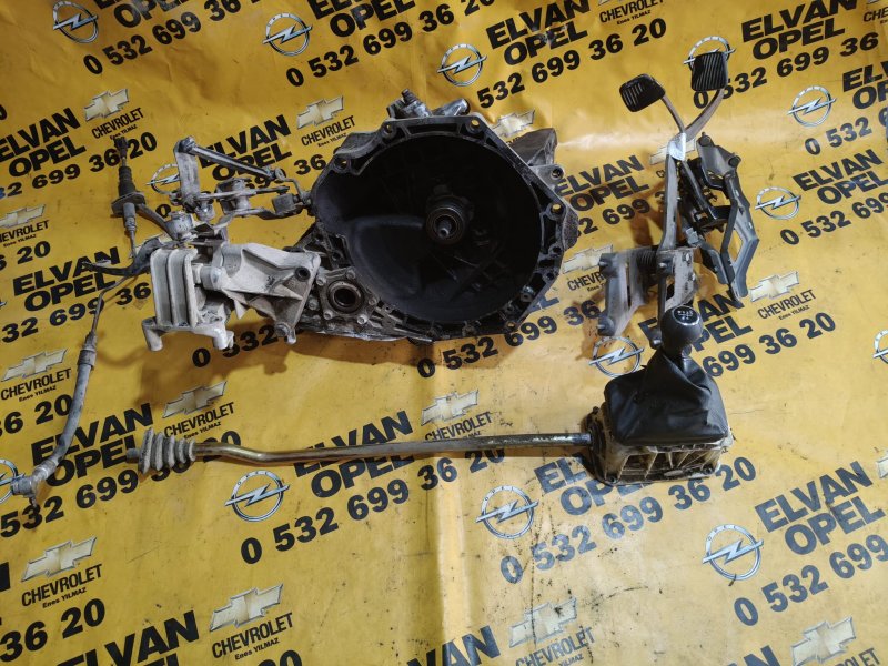 1996 - 2001 Opel Vectra B İçin Çıkma Orjinal Manuel Şanzıman Seti - GM