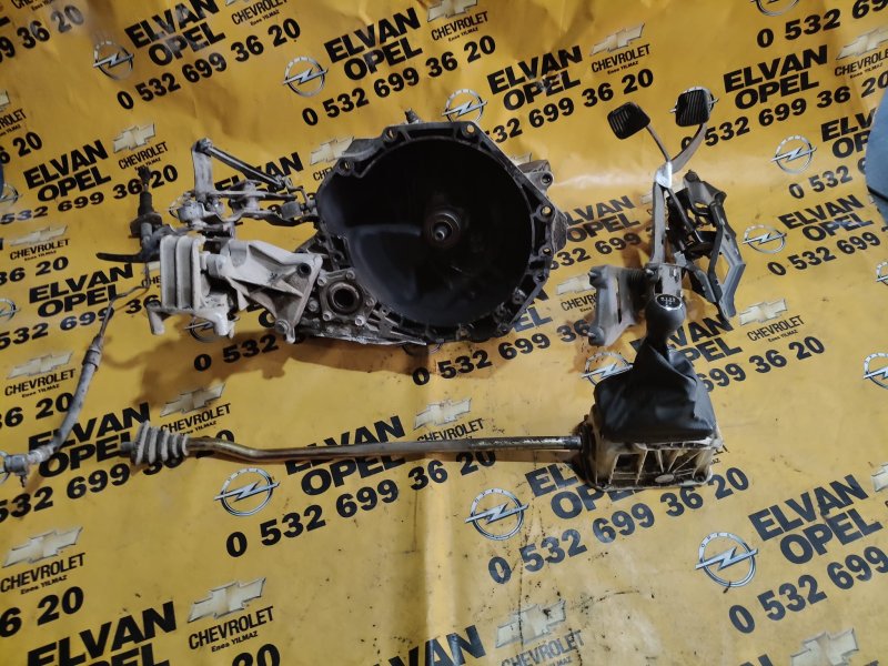 1996 - 2001 Opel Vectra B İçin Çıkma Orjinal Manuel Şanzıman Seti 