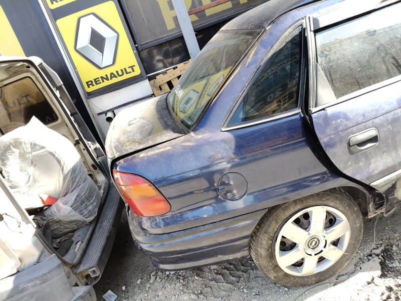1998 - 2001 Opel Astra F Sedan Çıkma Orjinal Sağ Arka Çamurluk
