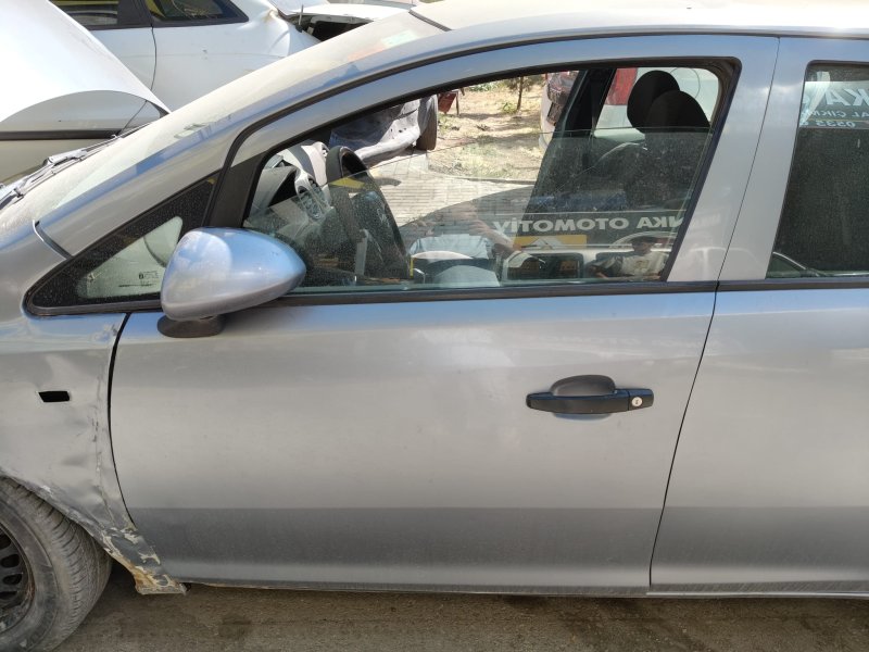 2007 - 2012 Opel Corsa D Çıkma Orjinal Sol Ön Kapı - GM