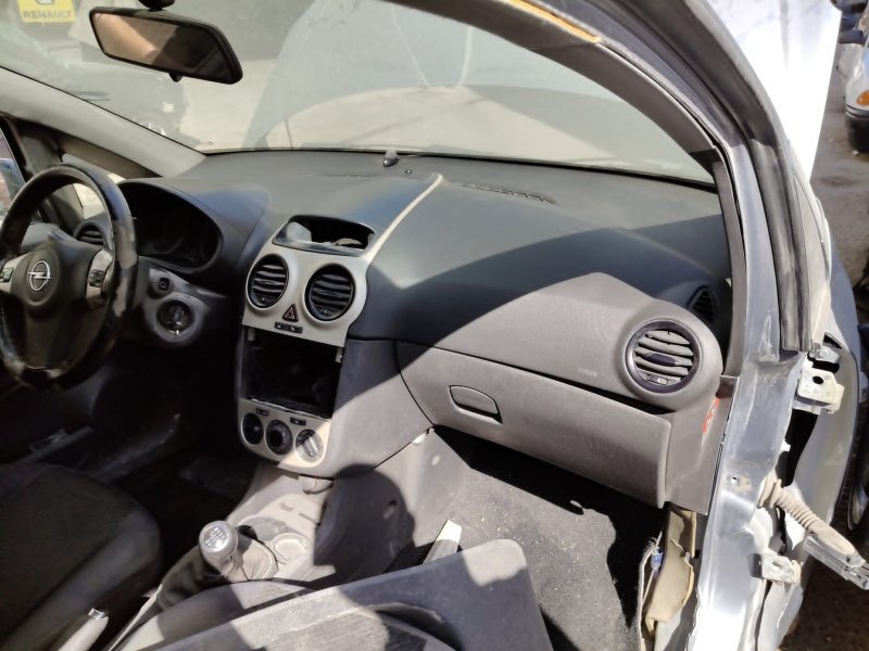 2007 - 2012 Opel Corsa D Çıkma Orjinal Göğüs- GM