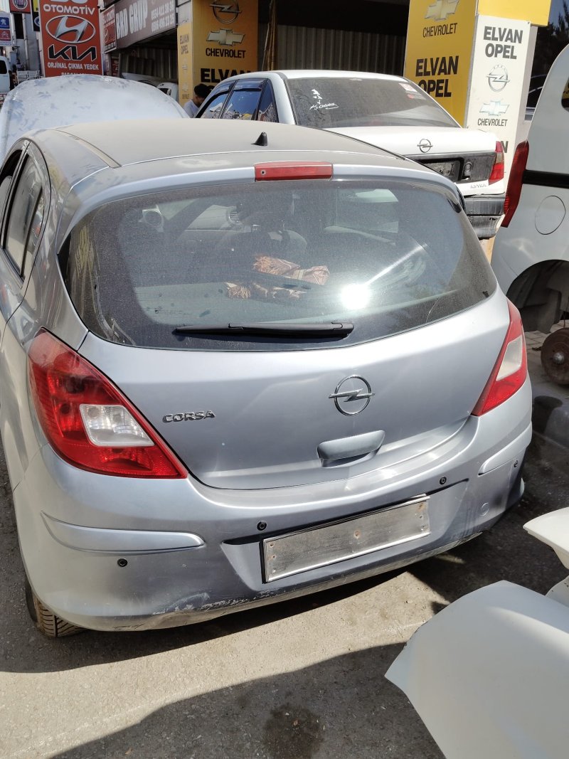 2007 - 2012 Opel Corsa D Çıkma Orjinal Bagaj Kapağı - GM