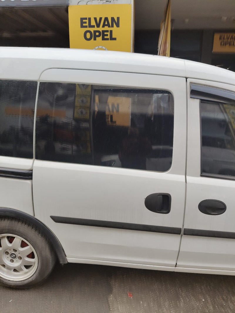 2002 - 2012 Opel Combo C Çıkma Sağ Arka Kapı