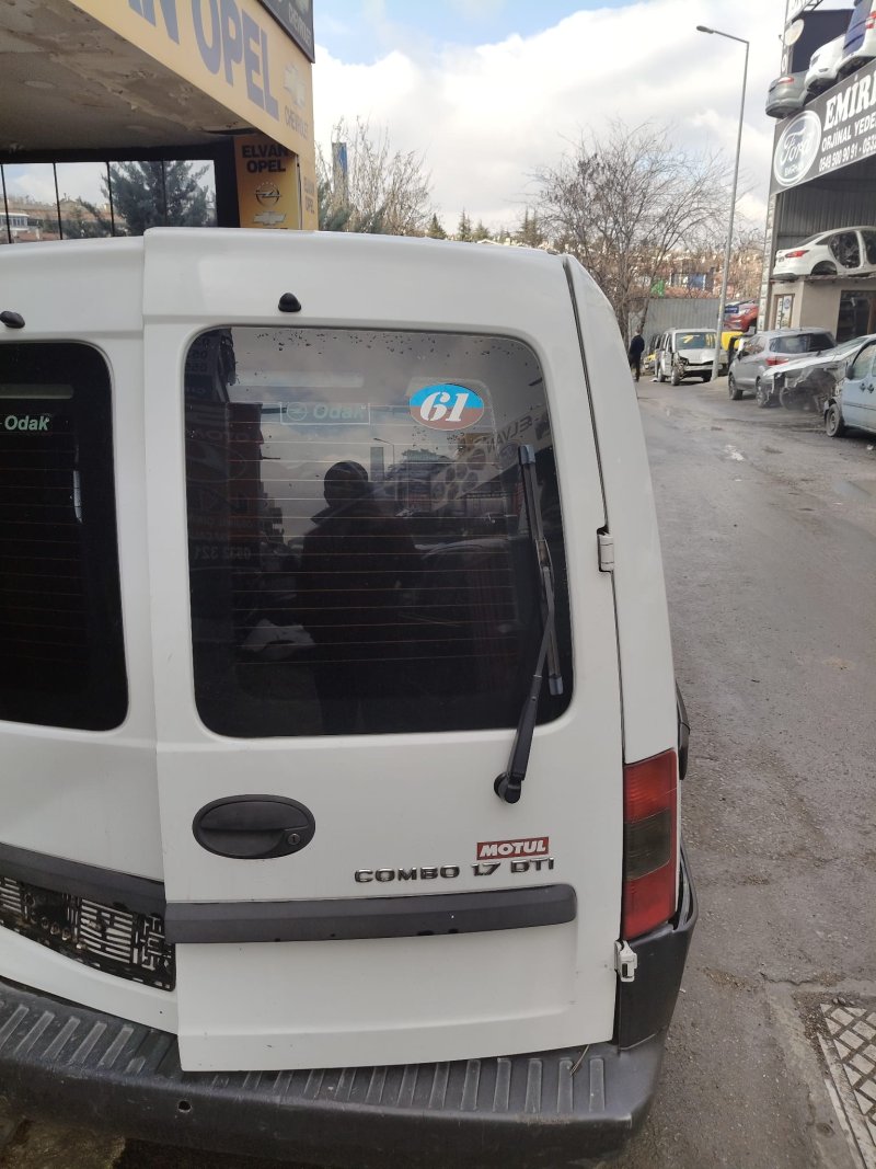 2002 - 2012 Opel Combo C Çıkma Bagaj Kapağı Antalya