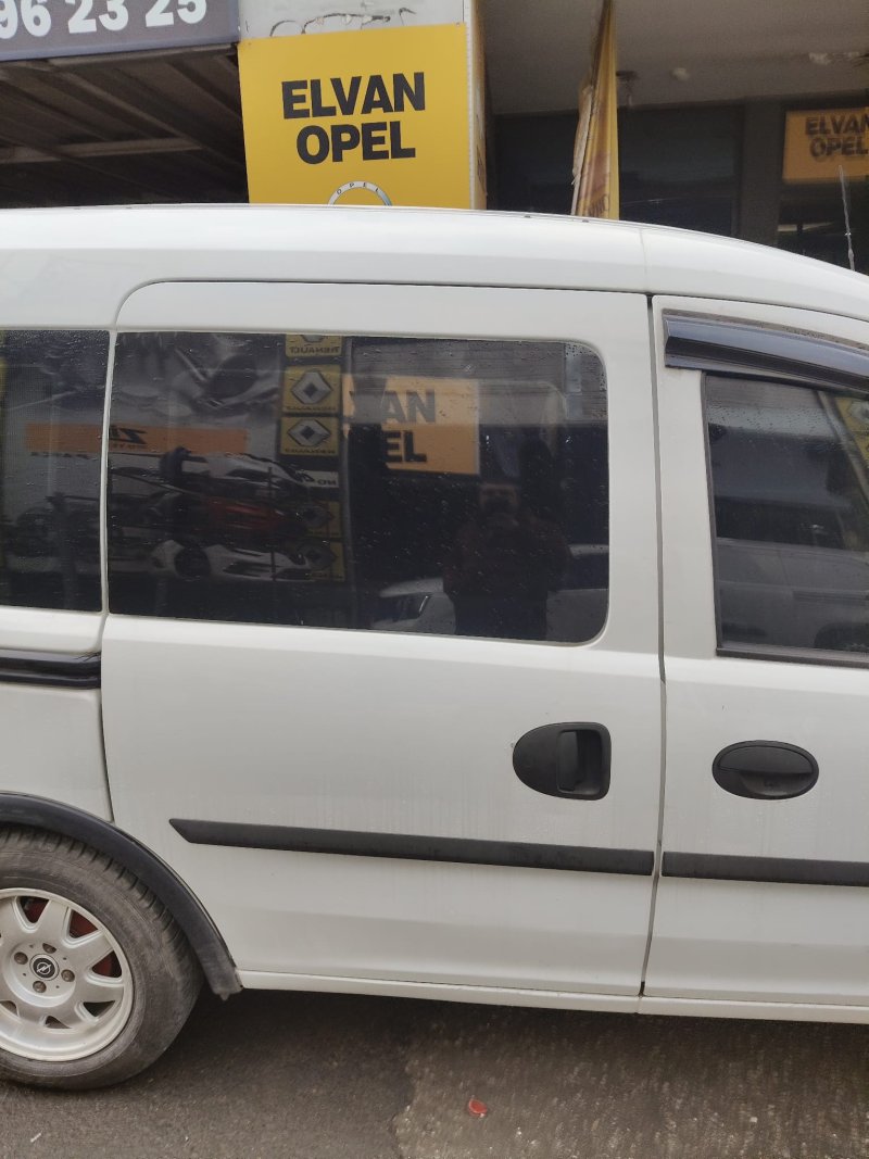 2002 - 2012 Opel Combo C Çıkma Sağ Arka Kapı