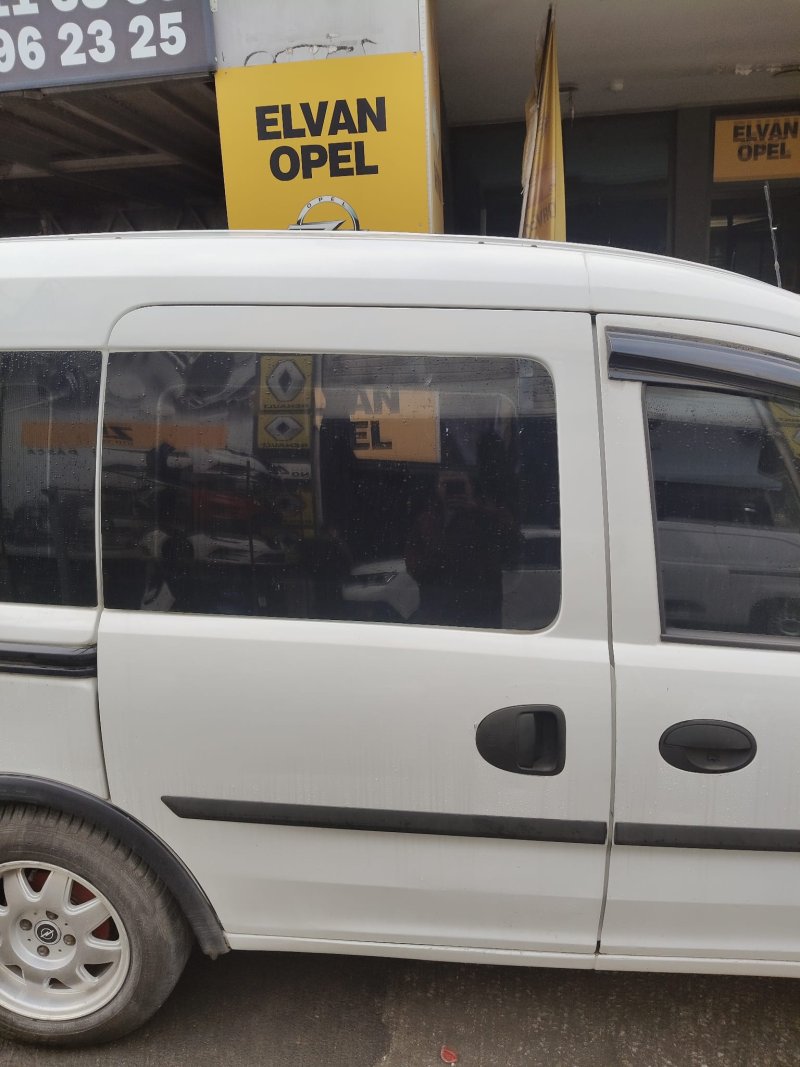 2002 - 2012 Opel Combo C Çıkma Sağ Arka Kapı