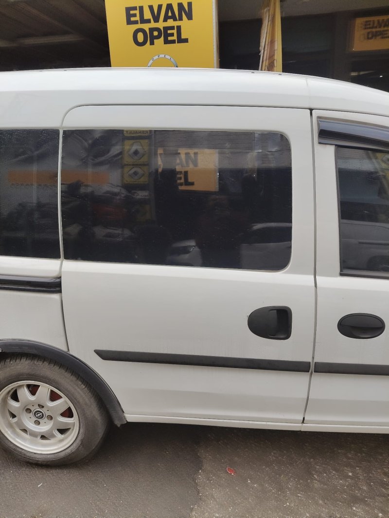 2002 - 2012 Opel Combo C Çıkma Sağ Arka Kapı