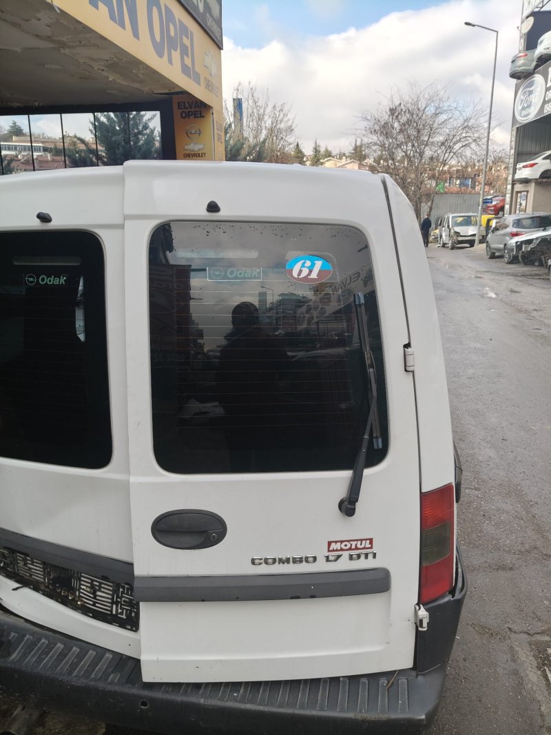 2002 - 2012 Opel Combo C Çıkma Bagaj Kapağı