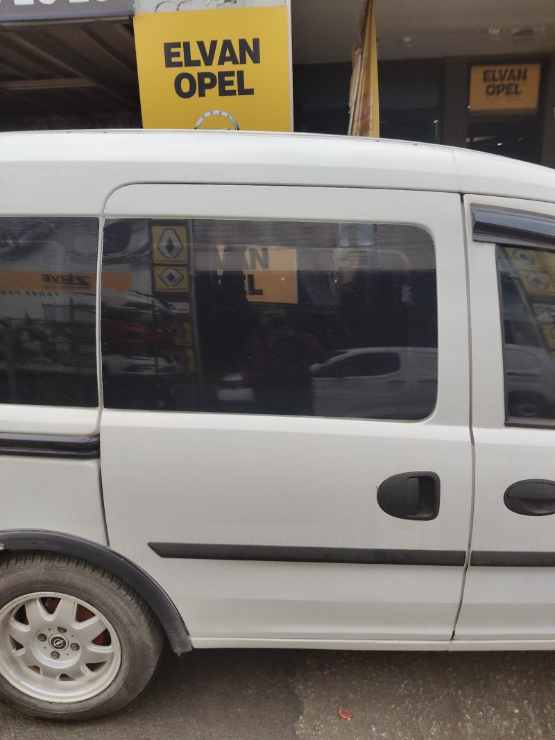 2002 - 2012 Opel Combo C Çıkma Sağ Arka Kapı
