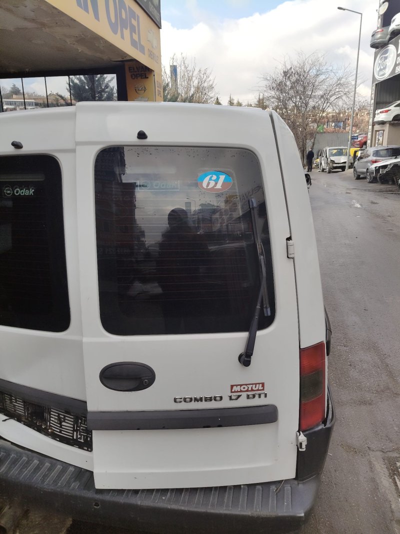 2002 - 2012 Opel Combo C Çıkma Bagaj Kapağı