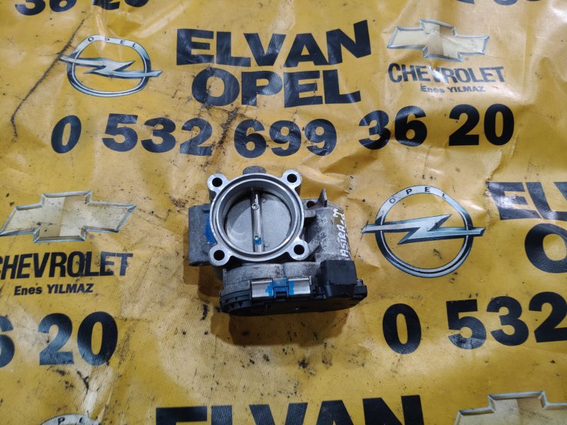 2010 - 2015 Opel İnsignia 1.6 T Çıkma Gaz Kelebeği