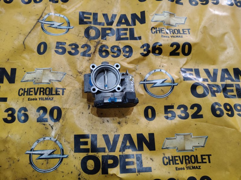 2010 - 2015 Opel İnsignia 1.6 T Çıkma Gaz Kelebeği