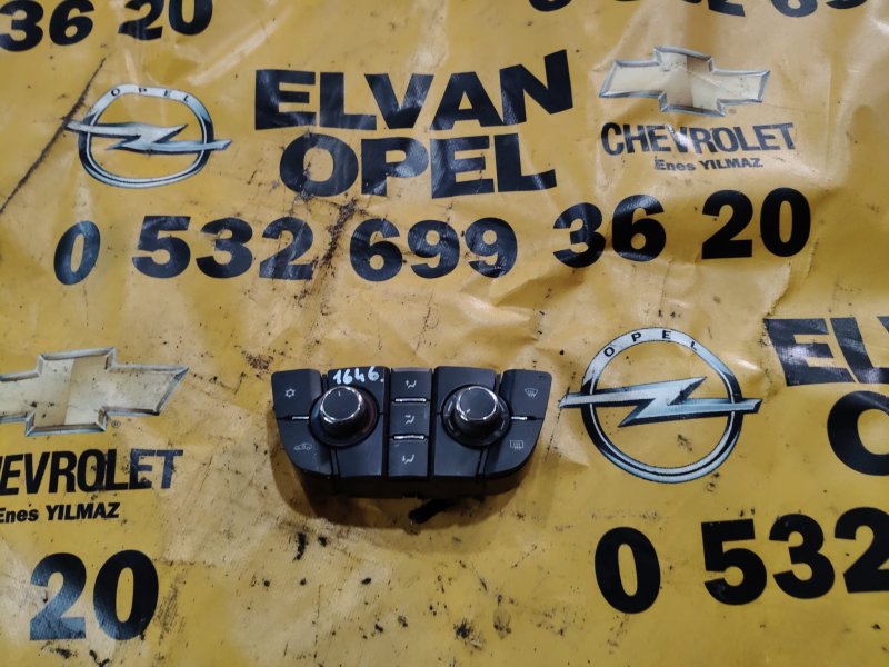 2010 - 2016 Opel Astra J Çıkma Klima Paneli