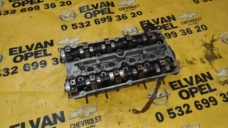 2002 - 2005 Opel Vectra C 1.6 16V Z16XE Çıkma Silindir Kapağı